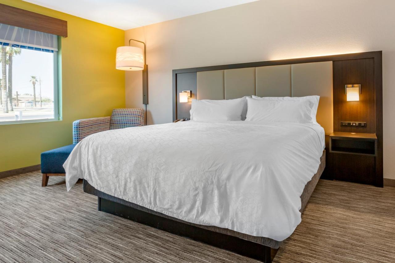 Holiday Inn Express & Suites - Phoenix Dwtn - State Capitol By Ihg Dış mekan fotoğraf
