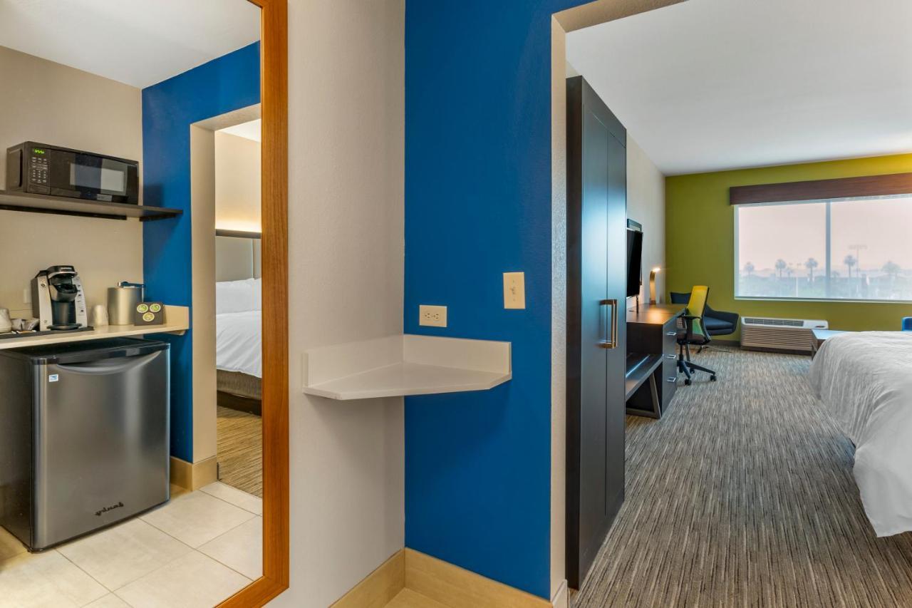 Holiday Inn Express & Suites - Phoenix Dwtn - State Capitol By Ihg Dış mekan fotoğraf