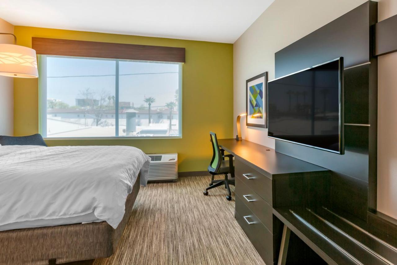 Holiday Inn Express & Suites - Phoenix Dwtn - State Capitol By Ihg Dış mekan fotoğraf